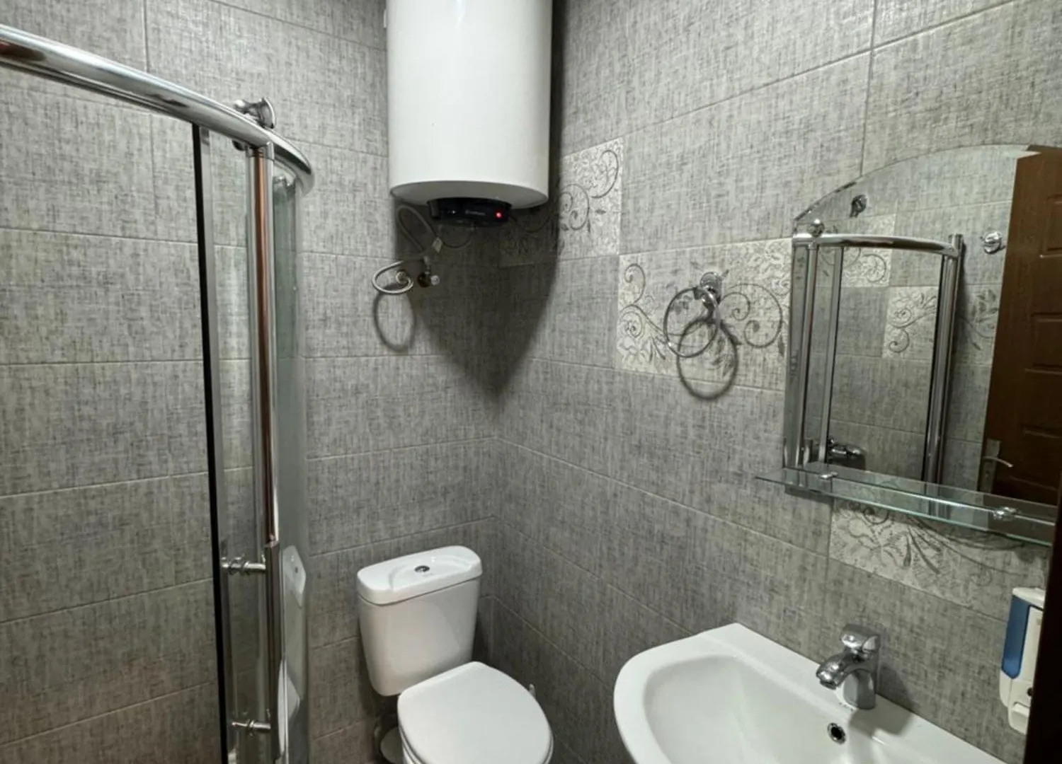 Colibri Apartment Batumi