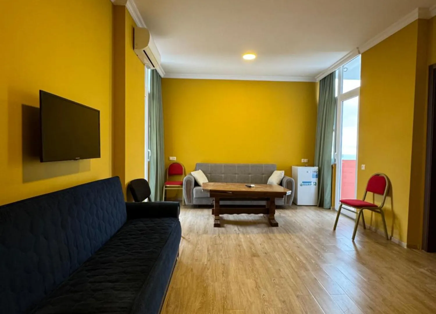 Colibri Apartment Batumi