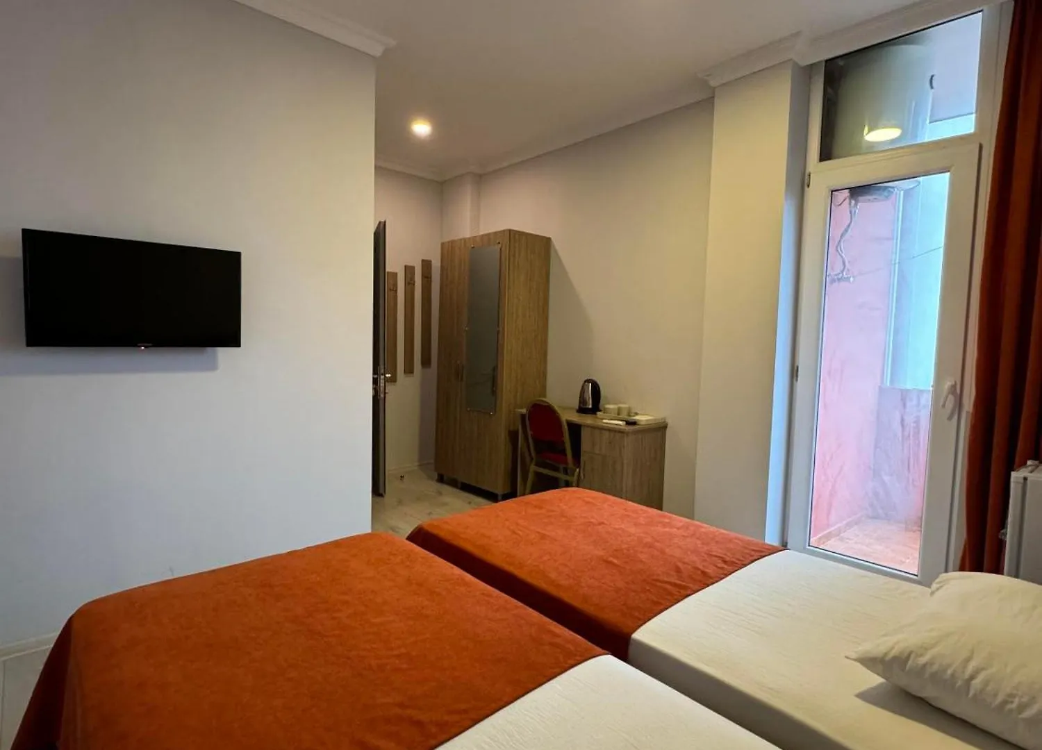 Colibri Apartment Batumi 0*,  Georgia