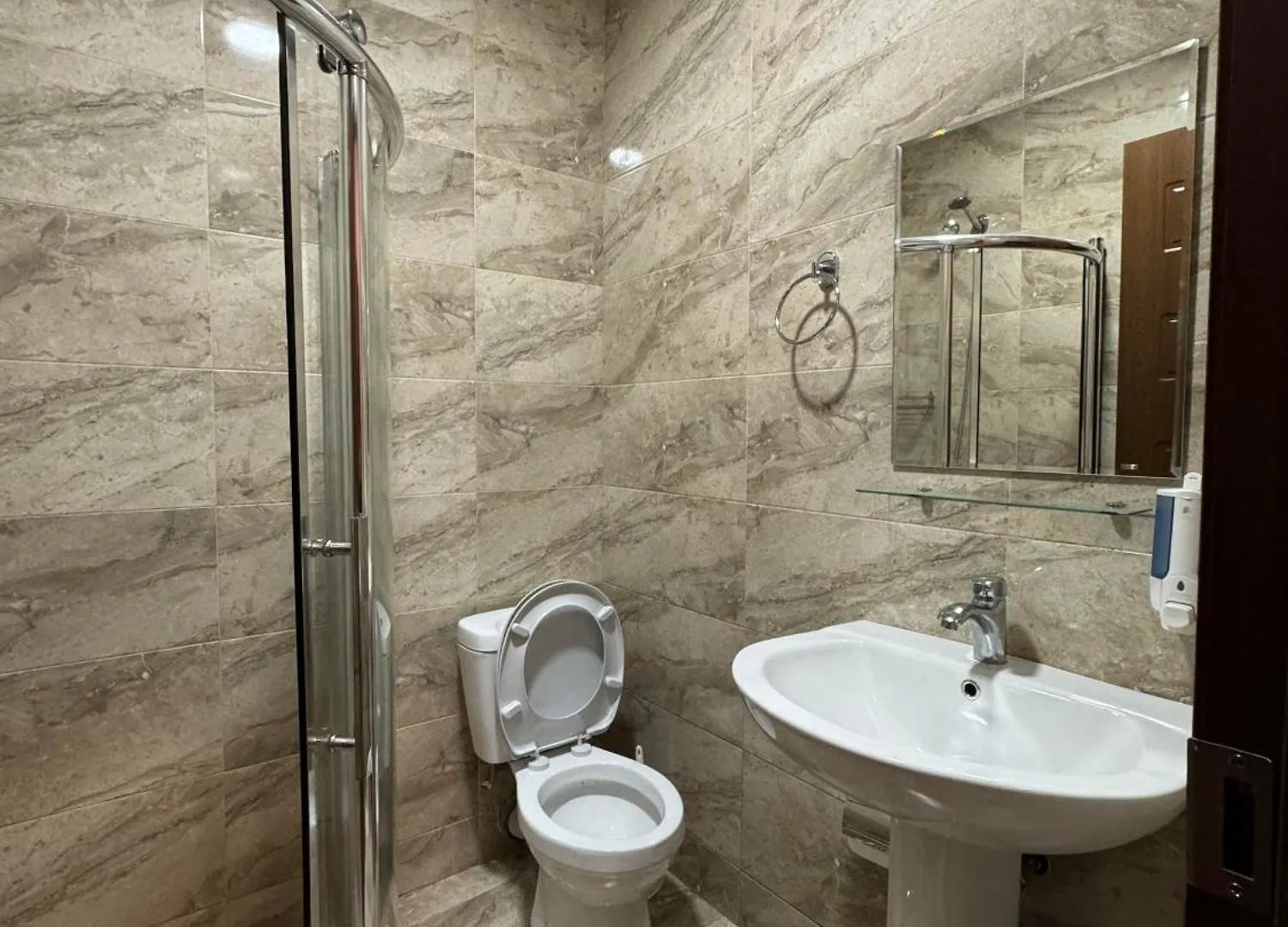 Colibri Apartment Batumi