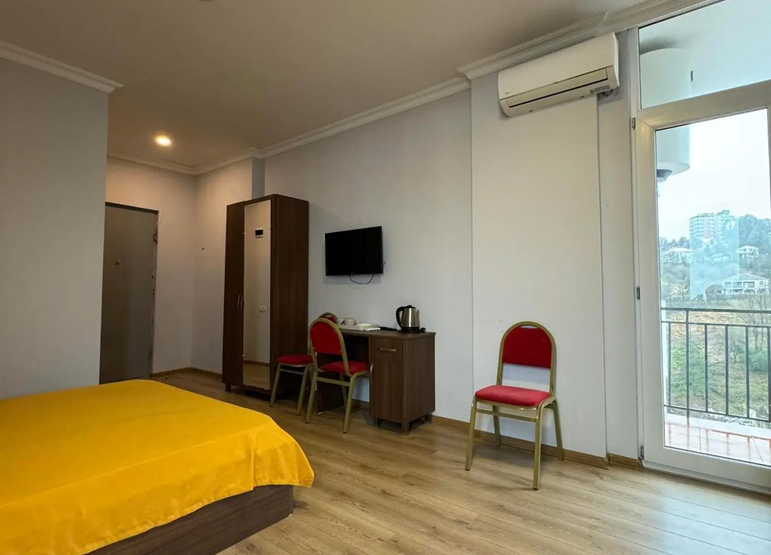 Colibri Apartment Batumi